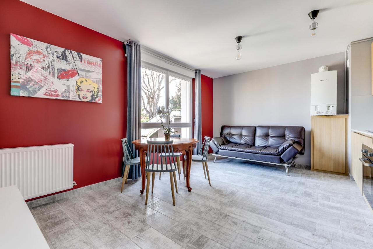 Residence 4T Immo - 31 Avenue Gaston Chauvin Aulnay-sous-Bois Exterior photo