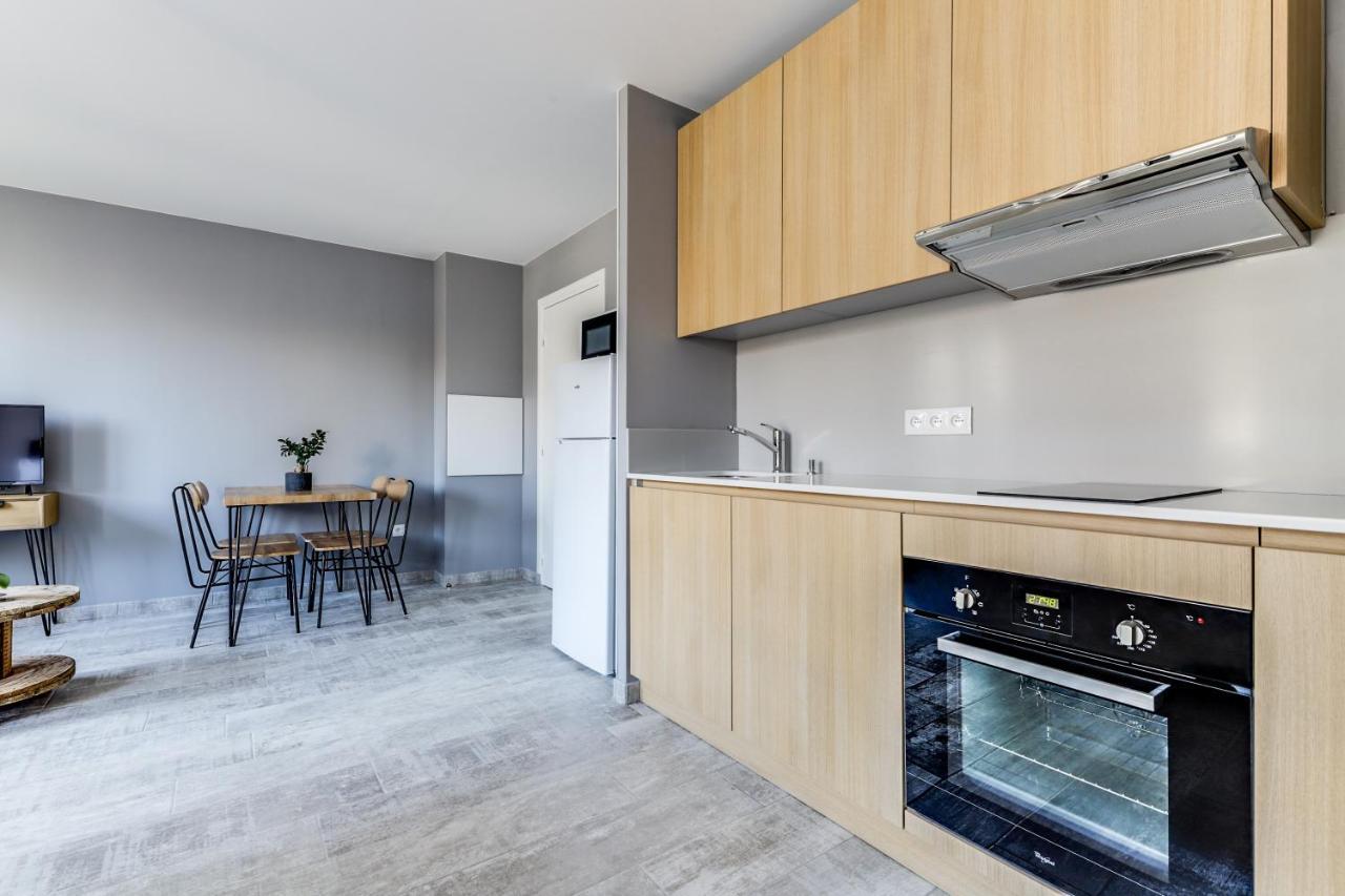 Residence 4T Immo - 31 Avenue Gaston Chauvin Aulnay-sous-Bois Exterior photo