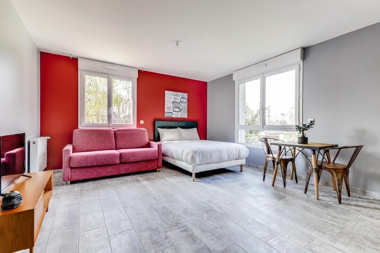 Residence 4T Immo - 31 Avenue Gaston Chauvin Aulnay-sous-Bois Exterior photo