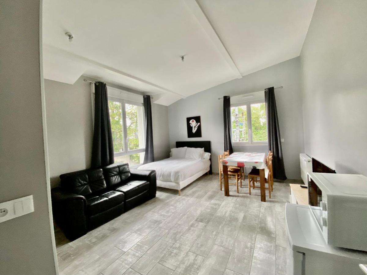 Residence 4T Immo - 31 Avenue Gaston Chauvin Aulnay-sous-Bois Exterior photo
