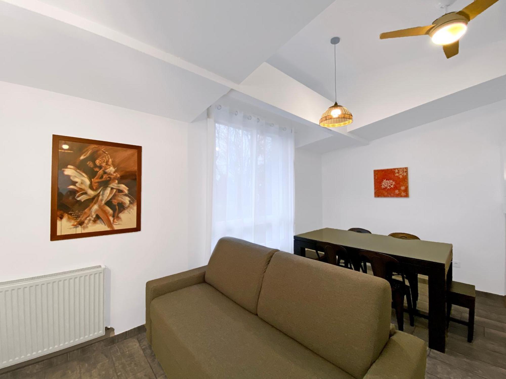 Residence 4T Immo - 31 Avenue Gaston Chauvin Aulnay-sous-Bois Exterior photo